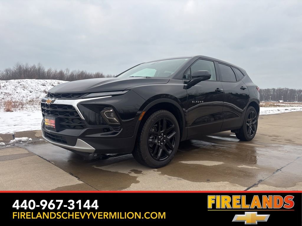 New 2025 Chevrolet Blazer LT w/ Driver Confidence Package