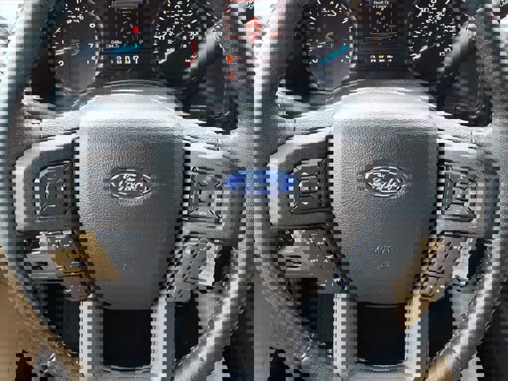 Used 2018 Ford F150 XLT w/ Equipment Group 302A Luxury image 17