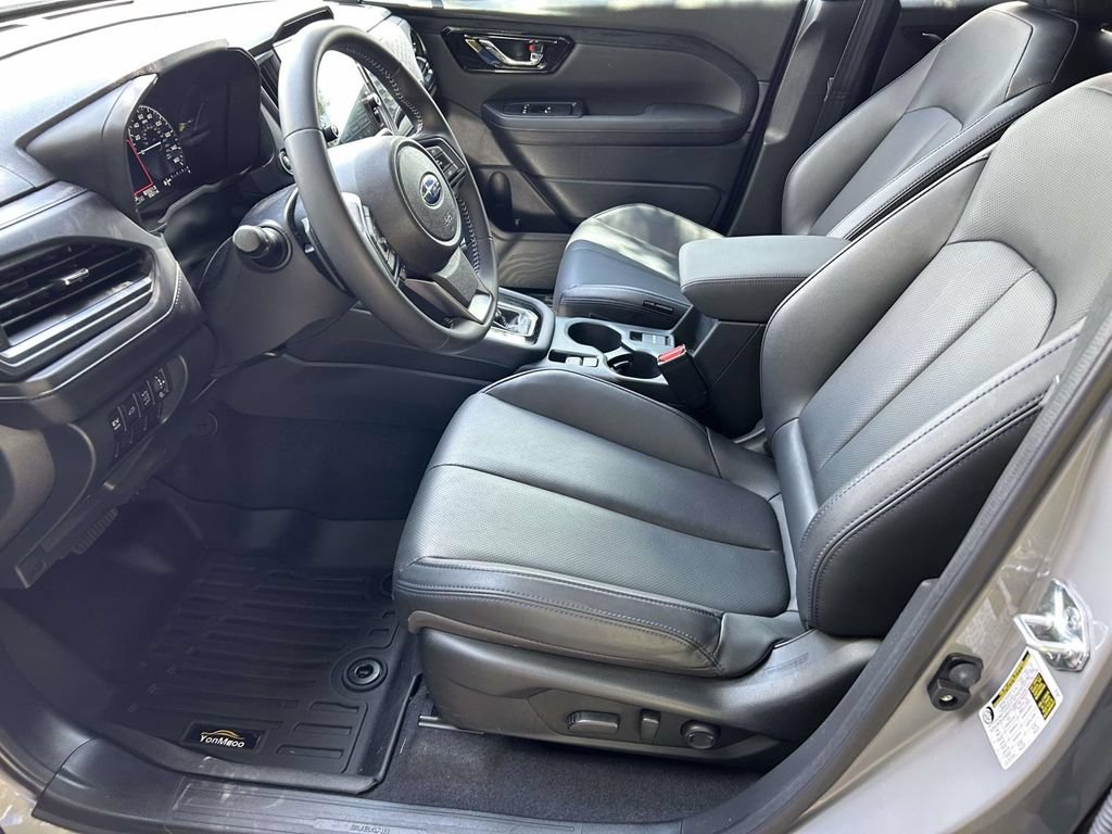 Used 2025 Subaru Forester Limited w/ Popular Package AWD/4WD image 12