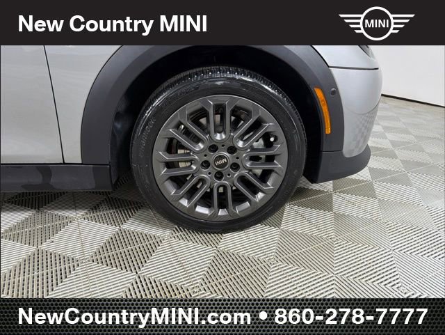 Certified 2025 MINI Cooper S FWD image 15