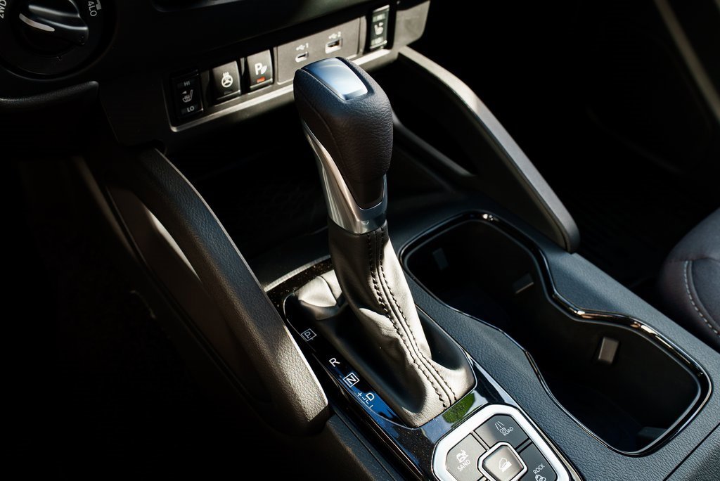 New 2026 Nissan Frontier SV image 17