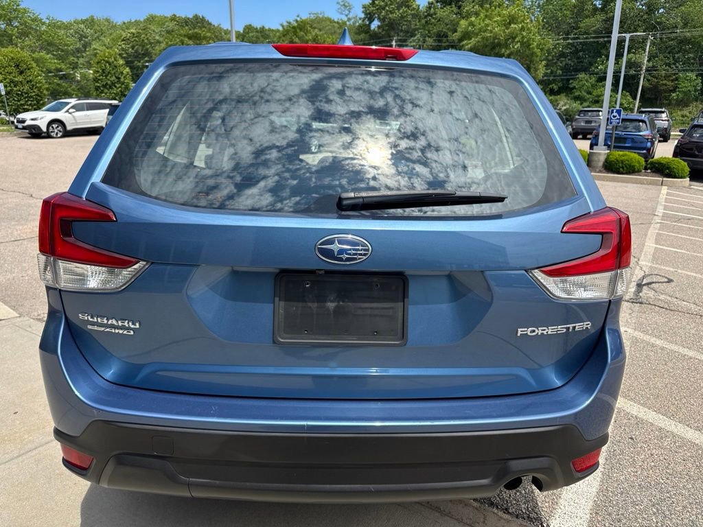 Used 2023 Subaru Forester AWD/4WD image 3