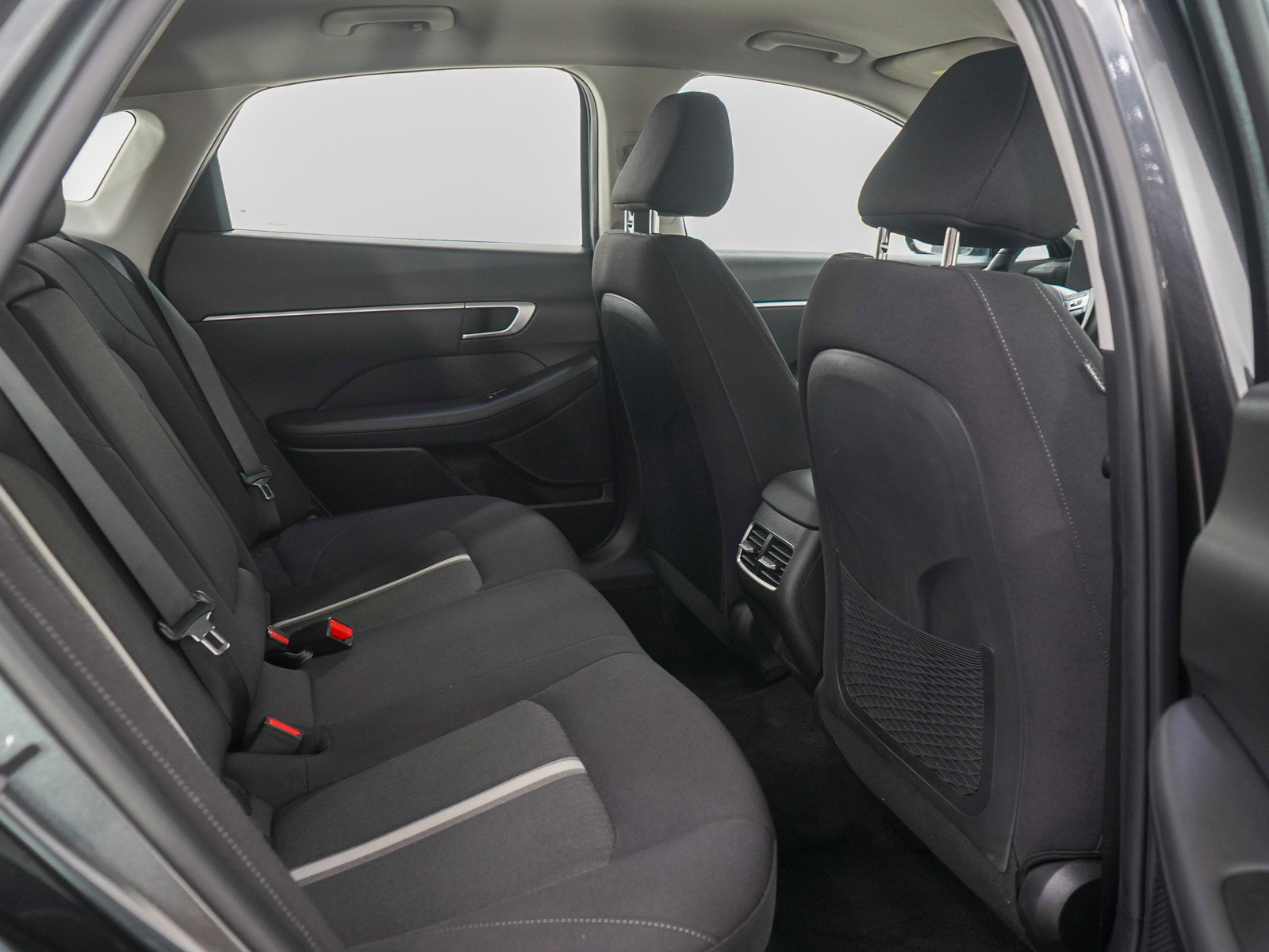 Used 2025 Hyundai Sonata SEL FWD image 12