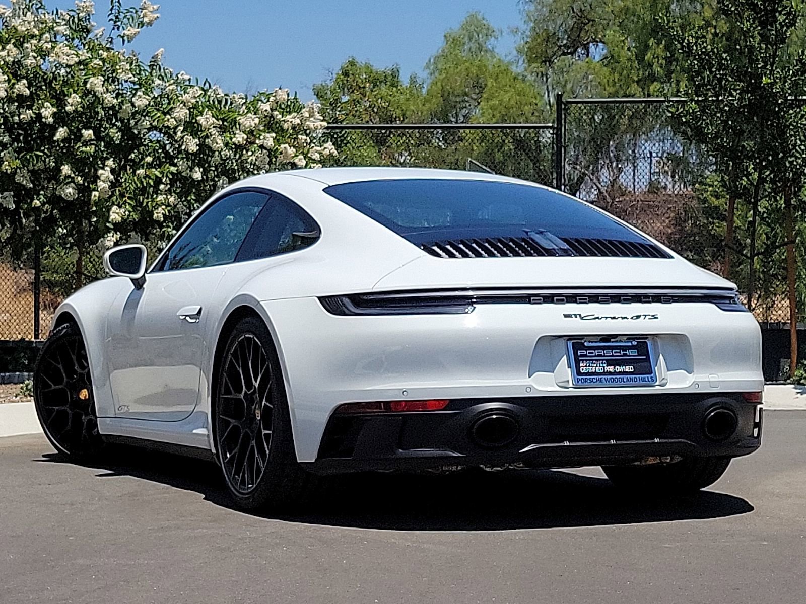 Certified 2024 Porsche 911 Carrera GTS RWD image 3