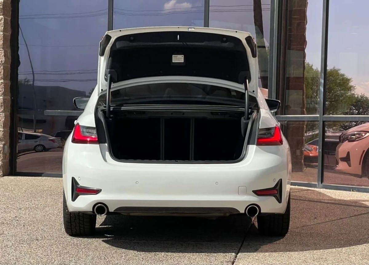 Used 2019 BMW 330i Sedan RWD image 13