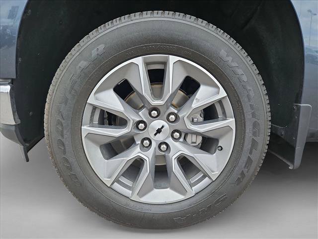 Used 2019 Chevrolet Silverado 1500 LT w/ All-Star Edition AWD/4WD image 22