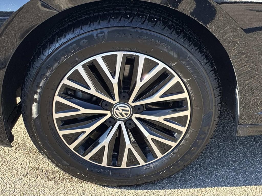 Used 2021 Volkswagen Jetta S w/ Driver Assistance Package image 14