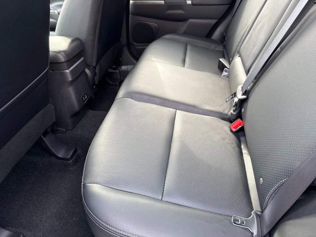 Used 2025 Mitsubishi Outlander Sport SEL image 14