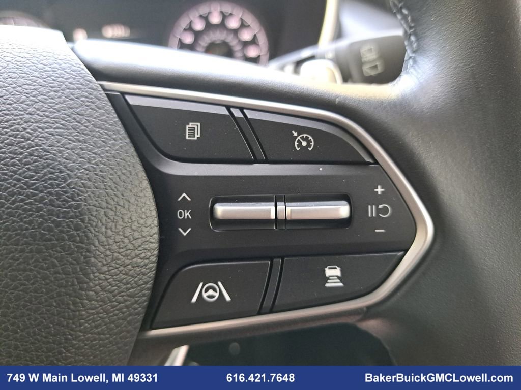 Used 2023 Hyundai Santa Fe SEL image 18