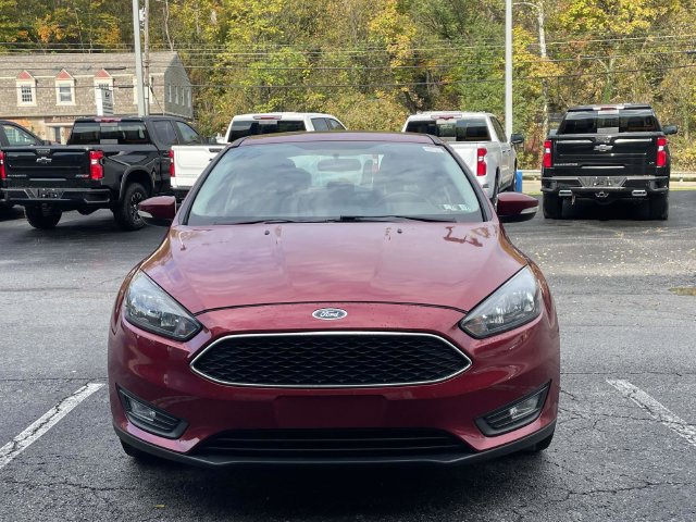 Used 2017 Ford Focus SEL w/ Cold Weather Package FWD image 5
