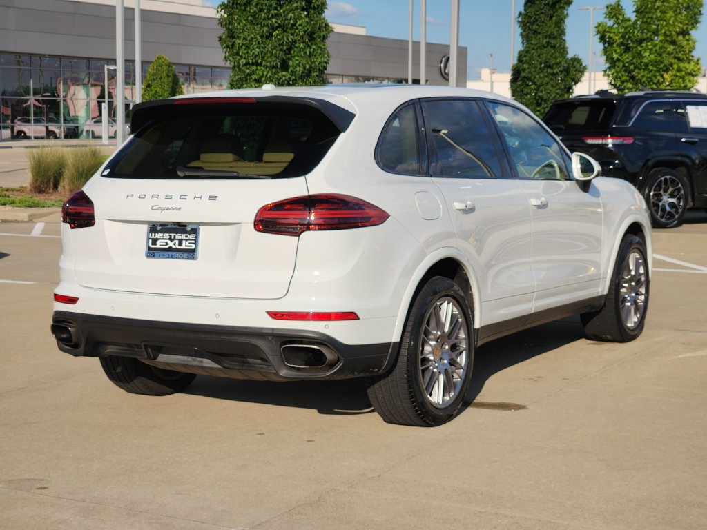 Used 2017 Porsche Cayenne AWD/4WD image 7