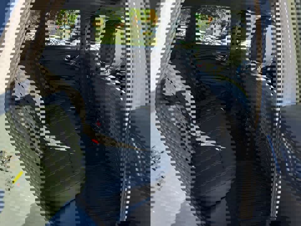 Used 2023 Audi Q4 e-tron Premium Plus w/ Premium Plus image 10