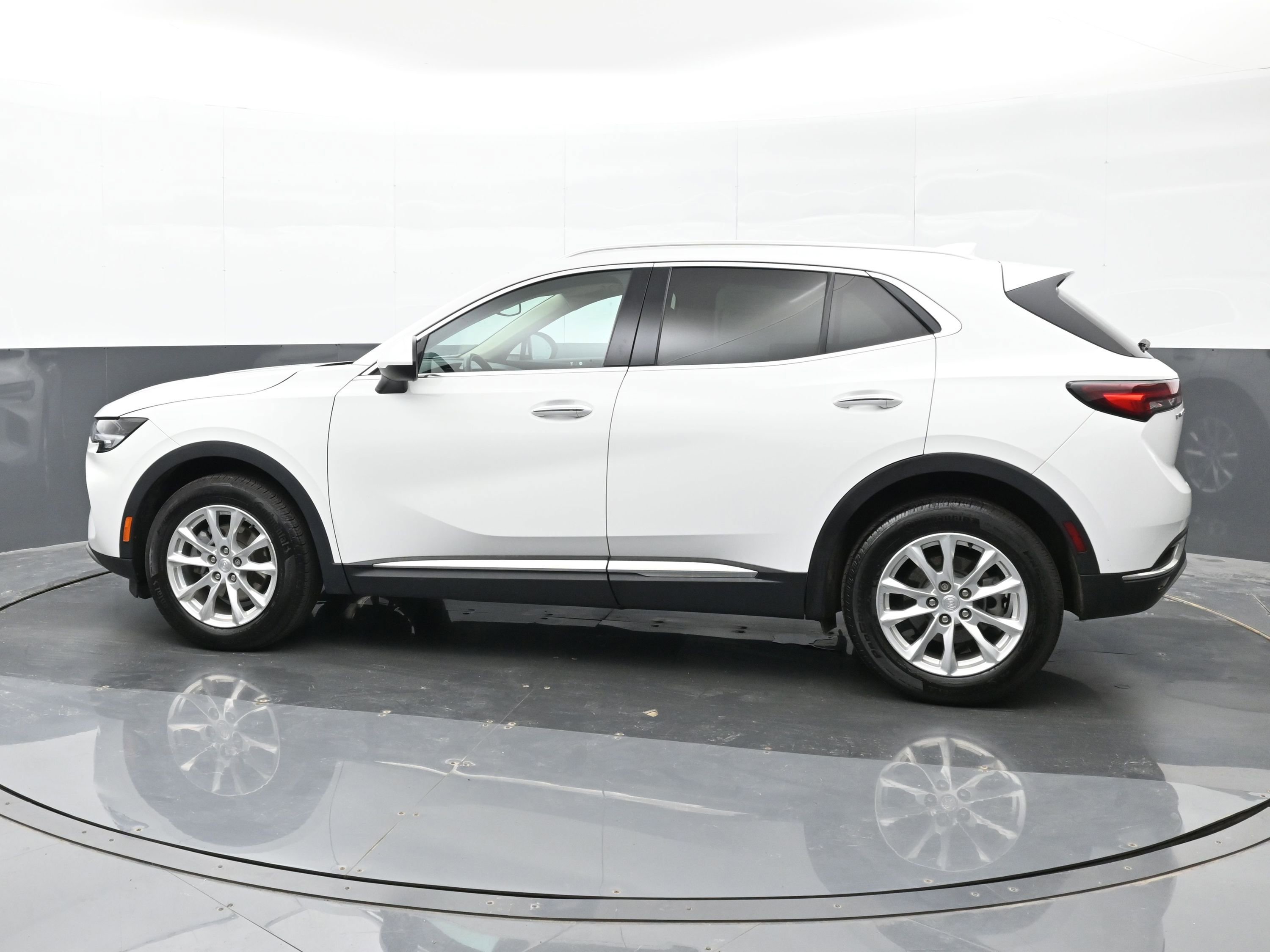Used 2021 Buick Envision Preferred FWD image 7