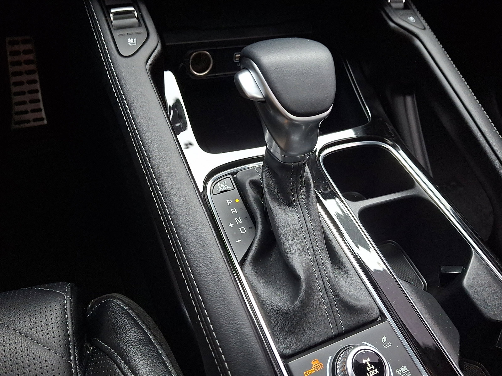 Used 2025 Kia Telluride SX X-Line image 14