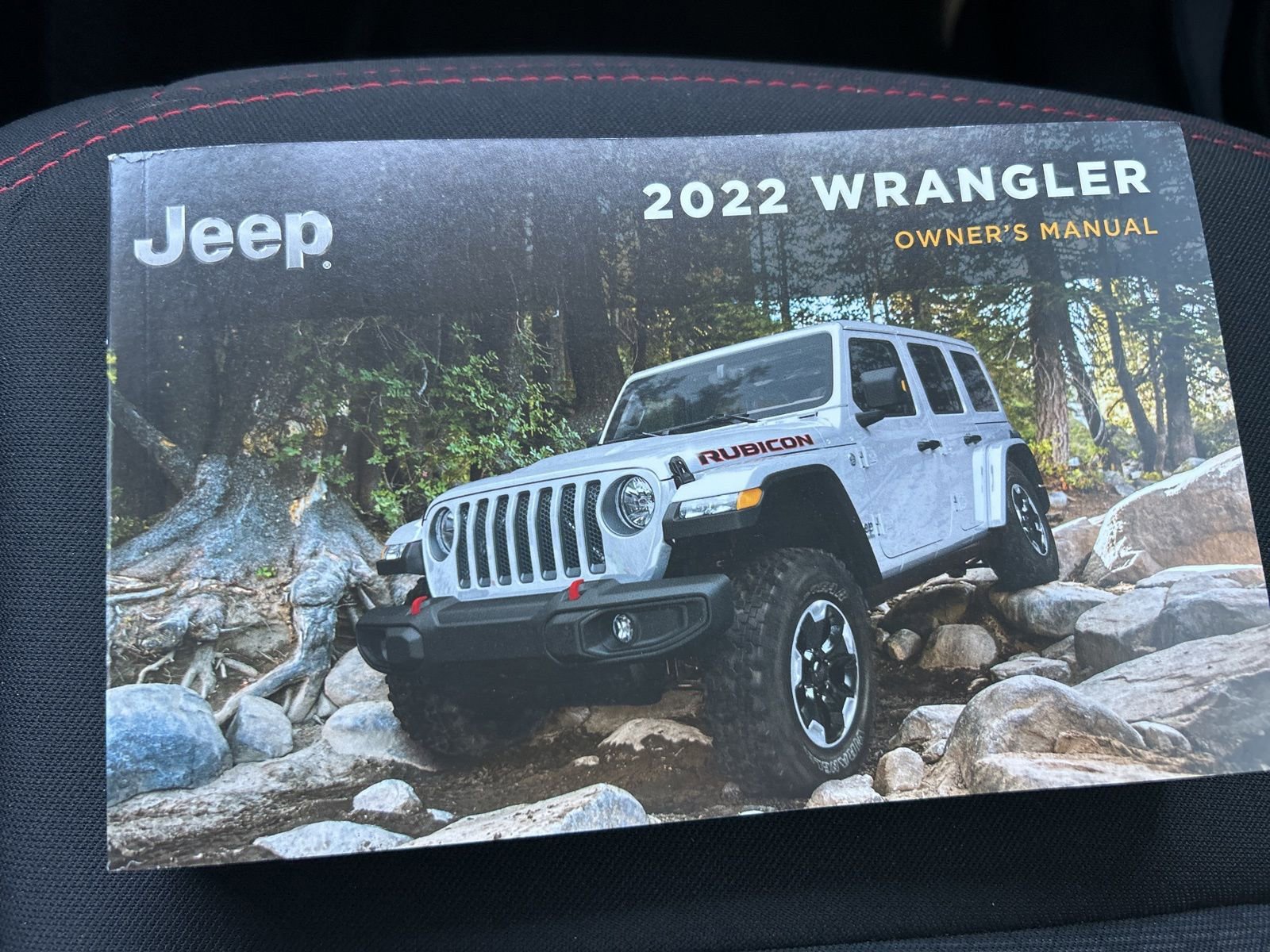 Used 2022 Jeep Wrangler Rubicon AWD/4WD image 18