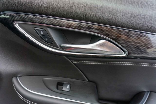 Used 2023 Buick Envision Essence w/ Sport Touring Package image 31