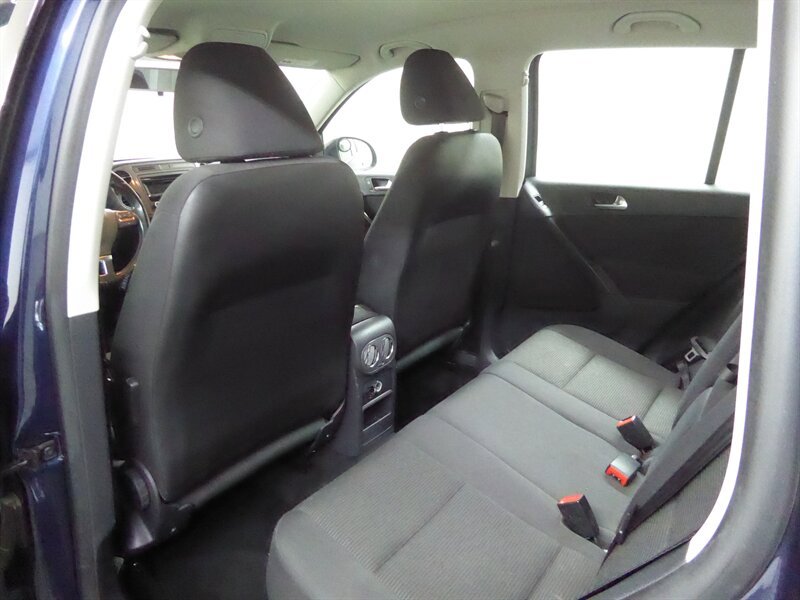 Used 2013 Volkswagen Tiguan S FWD image 23