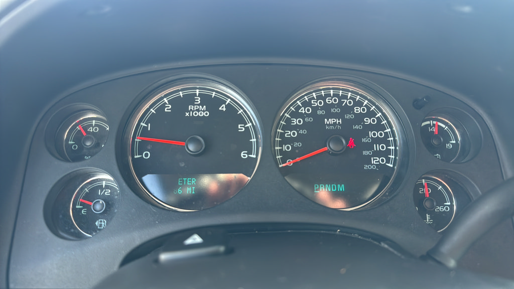 Used 2014 Chevrolet Tahoe LT w/ Texas Edition RWD image 14