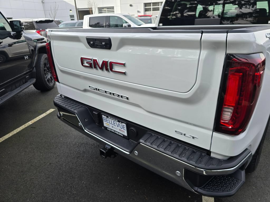 Used 2026 GMC Sierra 1500 SLT w/ SLT Premium Plus Package AWD/4WD image 14