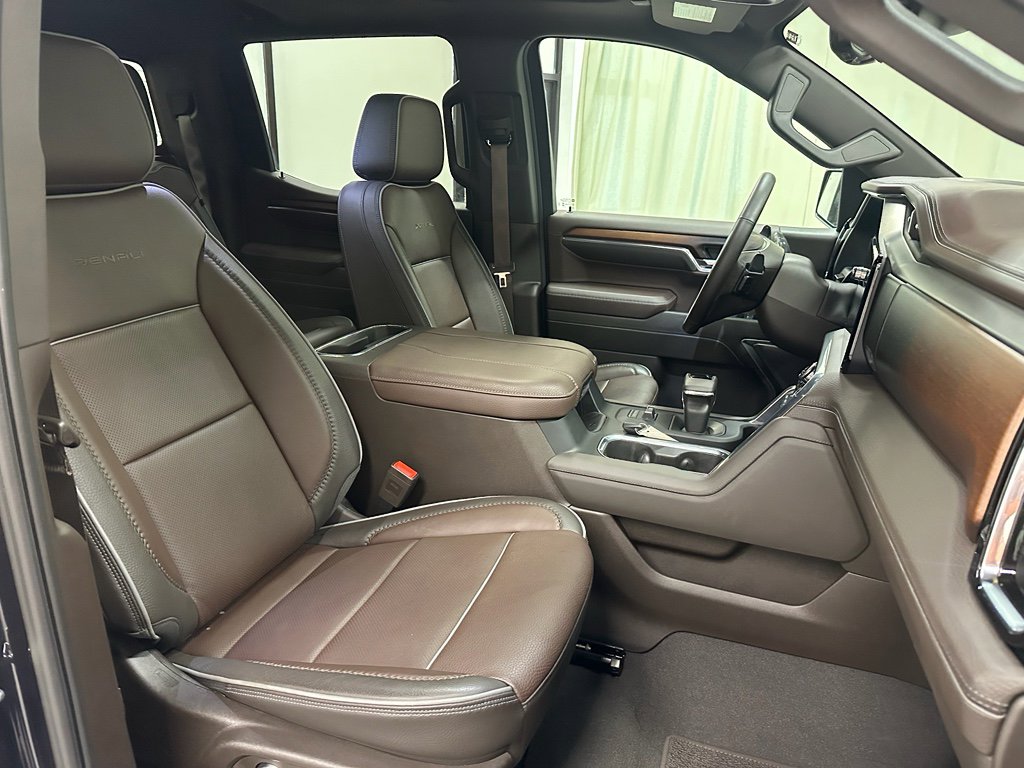 Used 2024 GMC Sierra 1500 Denali w/ Denali Reserve Package image 26
