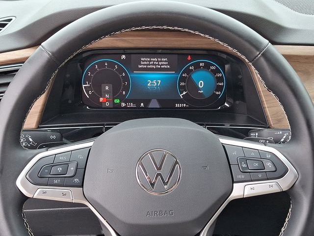 Used 2025 Volkswagen Atlas SE AWD/4WD image 19