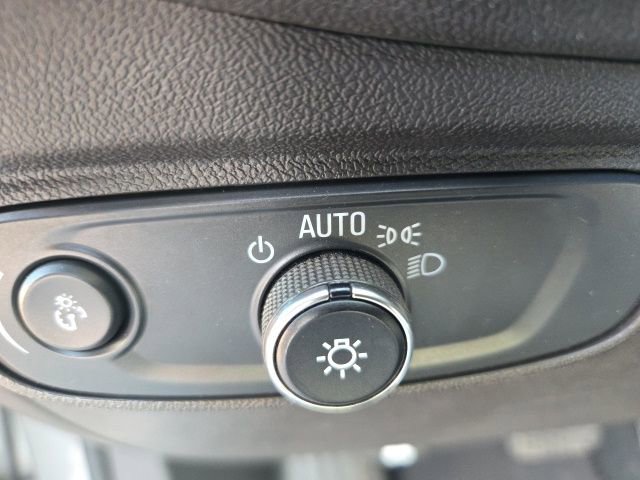 Used 2024 Chevrolet Equinox LT image 21