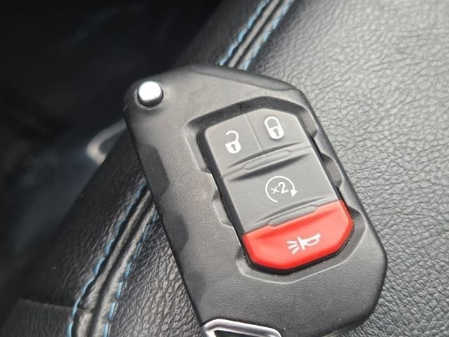 Used 2022 Jeep Wrangler Unlimited Rubicon 4xe w/ Steel Bumper Group image 38