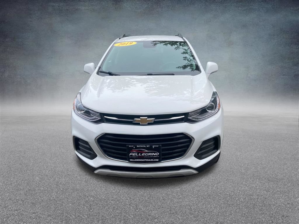 Used 2019 Chevrolet Trax LT w/ LT Convenience Package AWD/4WD image 9