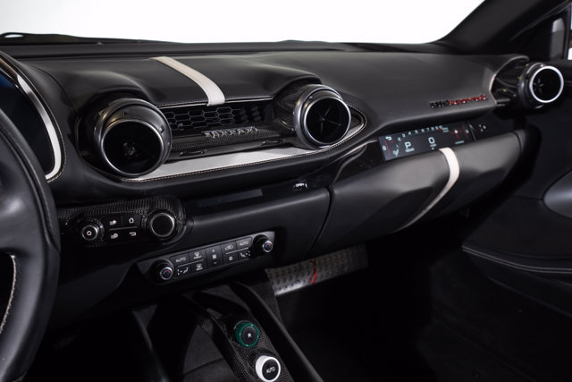 Used 2019 Ferrari 812 Superfast RWD image 34