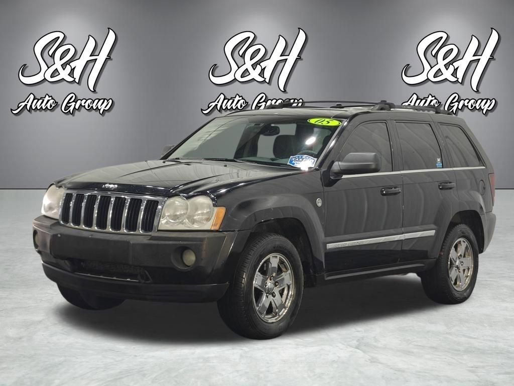 Used 2005 Jeep Grand Cherokee Limited w/ Trailer Tow Group IV AWD/4WD image 14