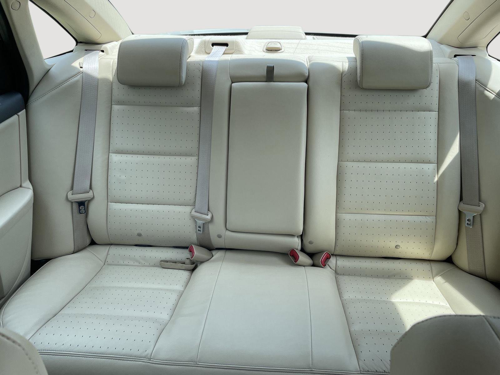 Used 2009 Mercury Sable Premier FWD image 9