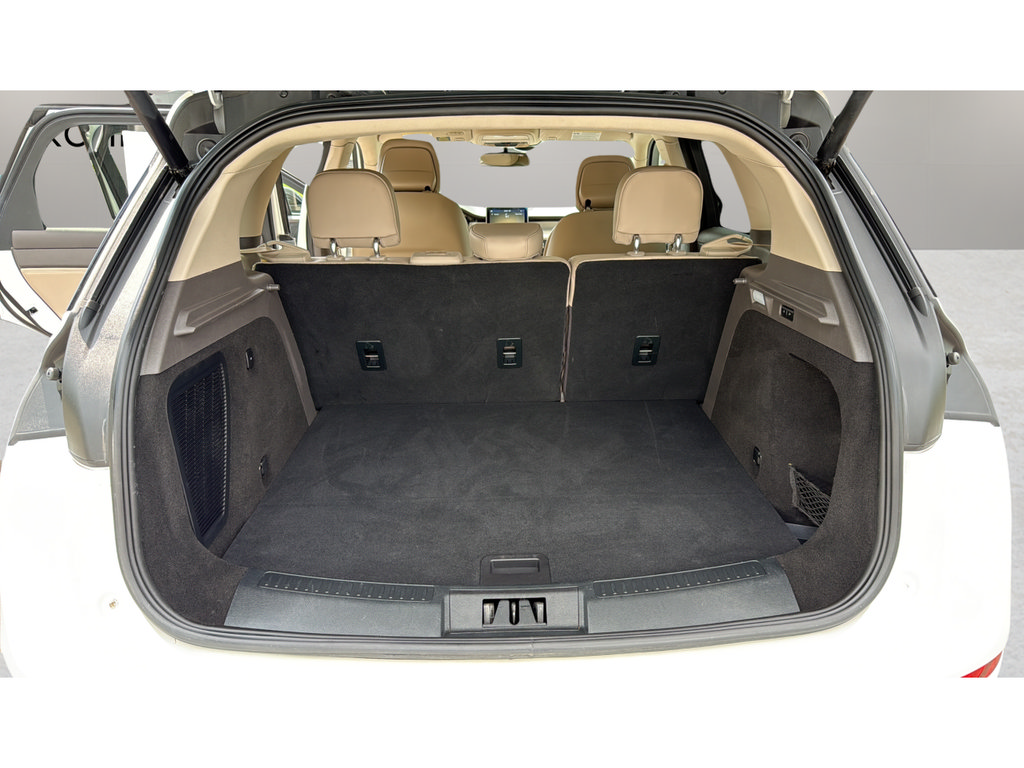 Used 2020 Lincoln Corsair AWD w/ Premium Package image 18