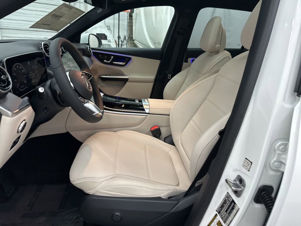 New 2026 Mercedes-Benz GLC 300 image 18