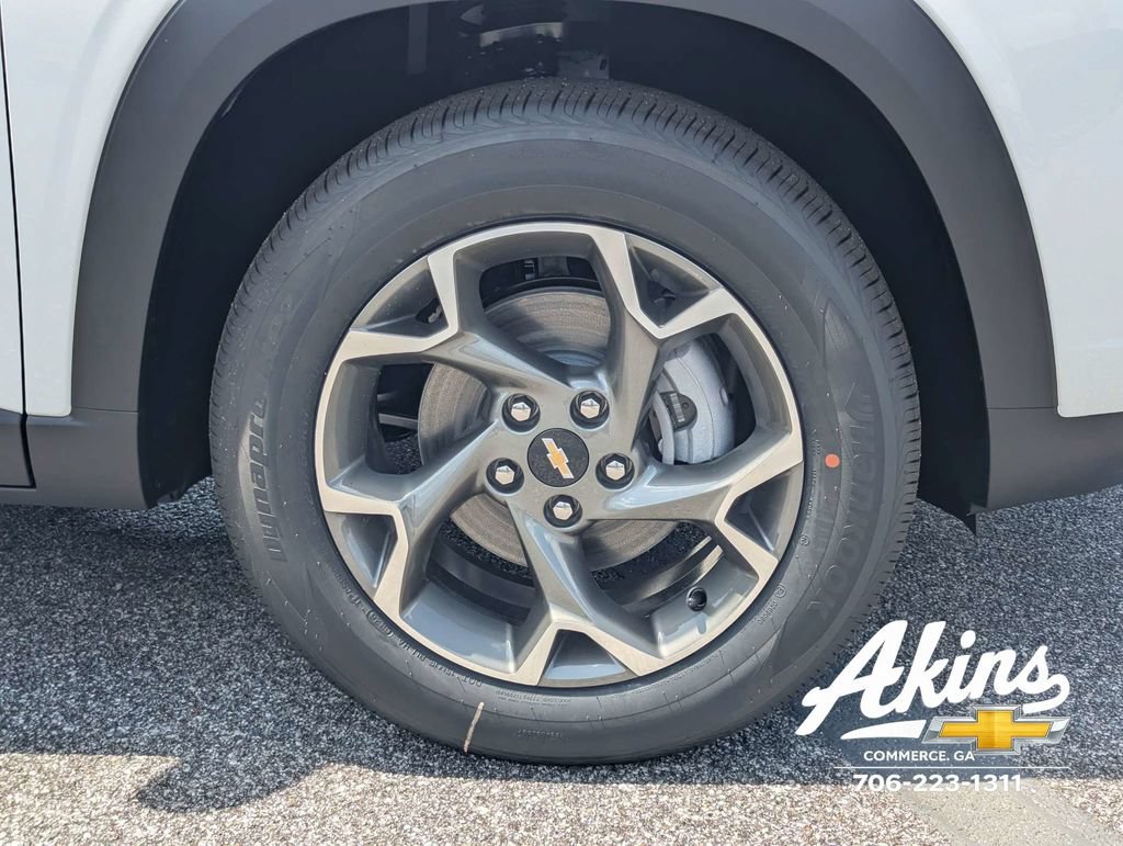 New 2026 Chevrolet Trax LT w/ Sunroof Package FWD image 10