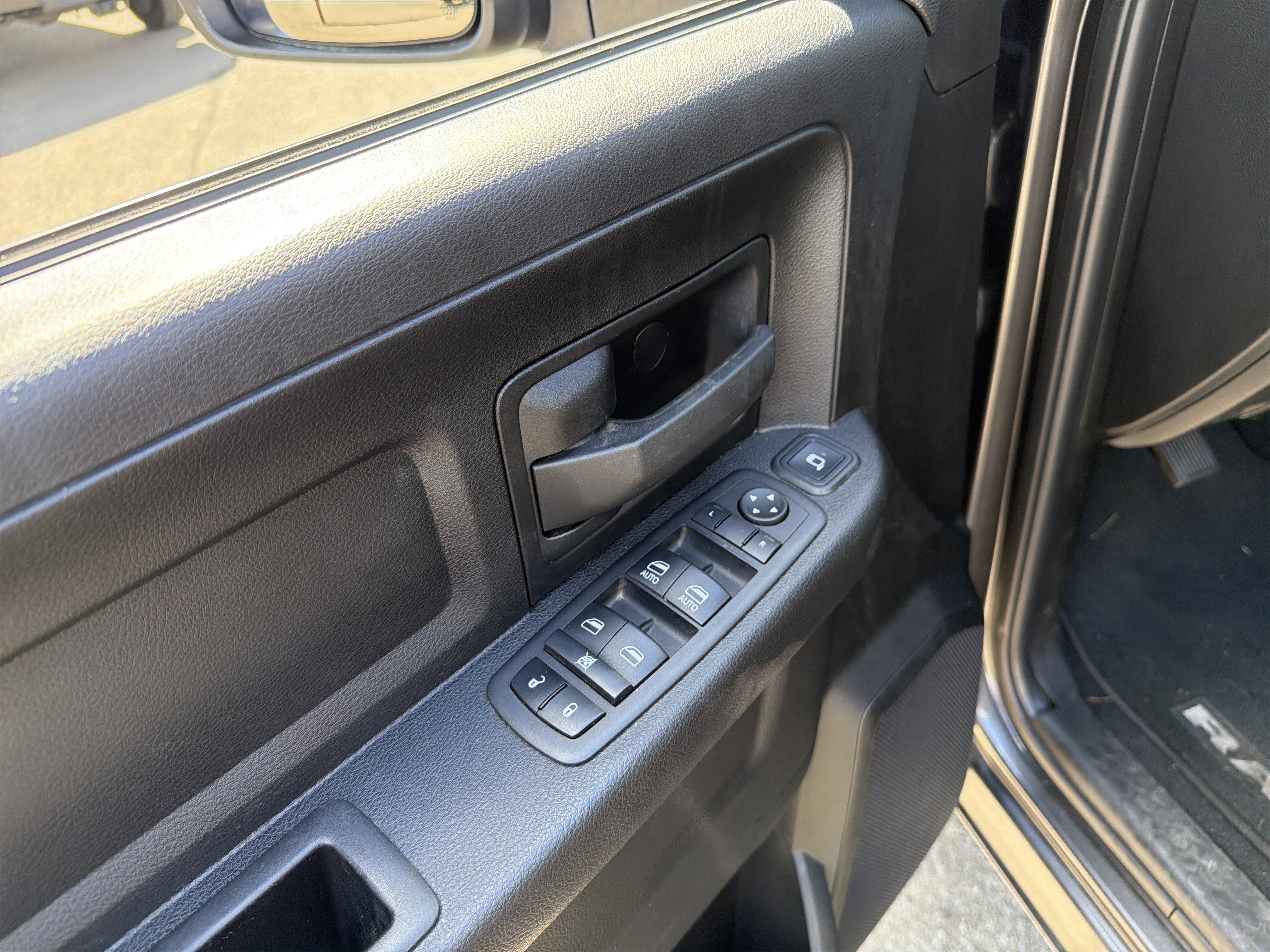 Used 2023 RAM 2500 Tradesman AWD/4WD image 14