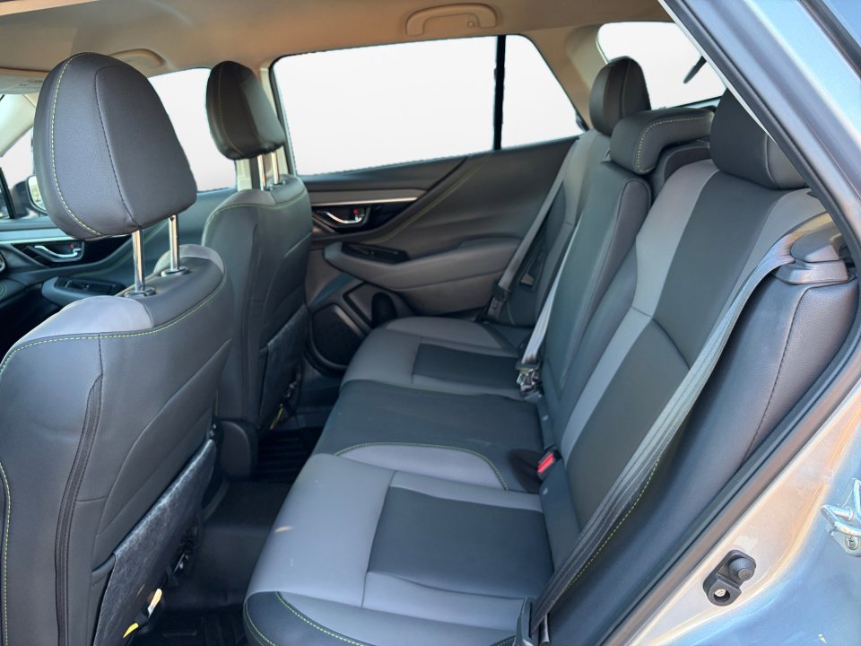 Used 2022 Subaru Outback Onyx Edition XT w/ Popular Package #2 image 15