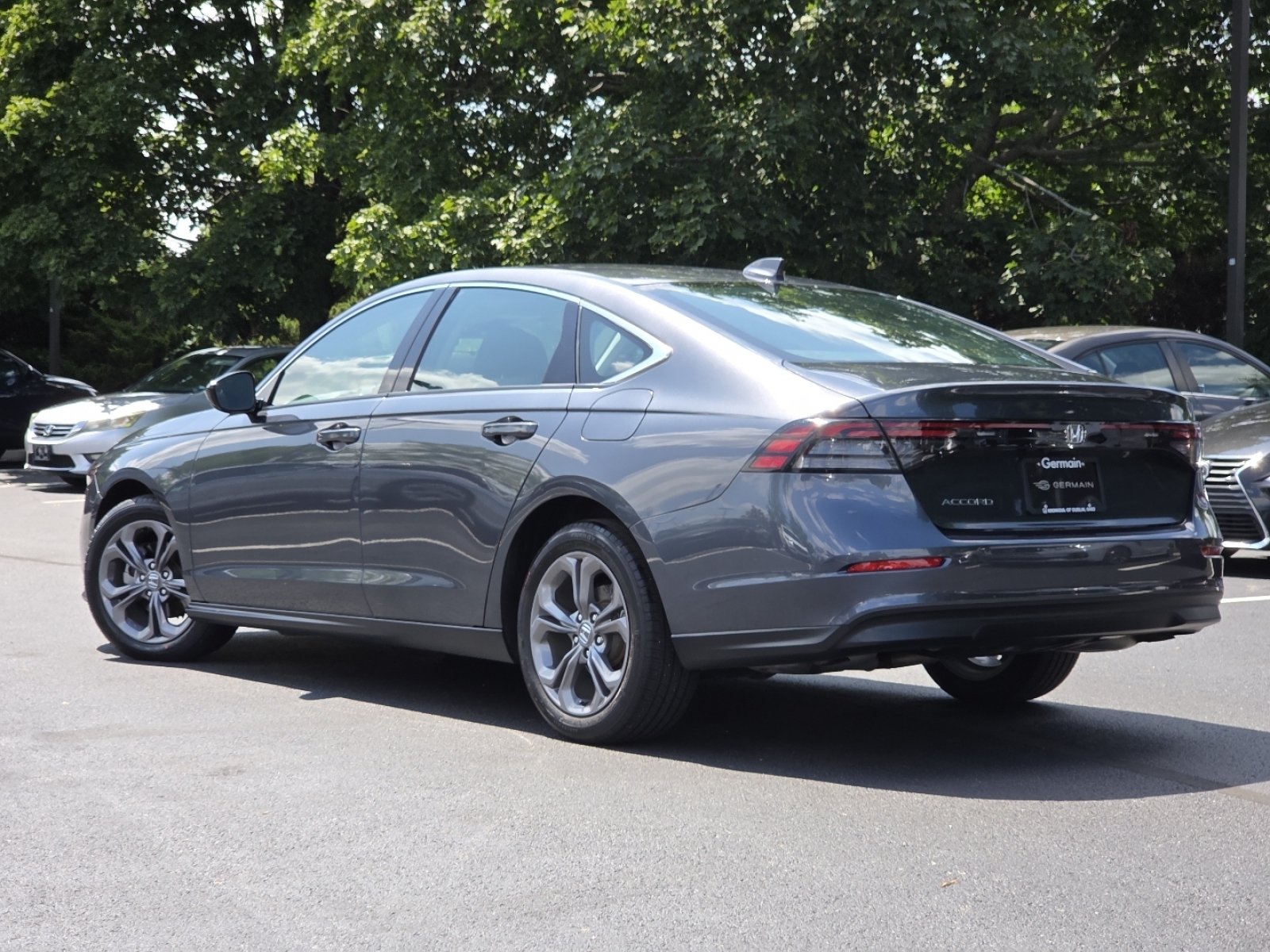 Used 2024 Honda Accord EX image 18
