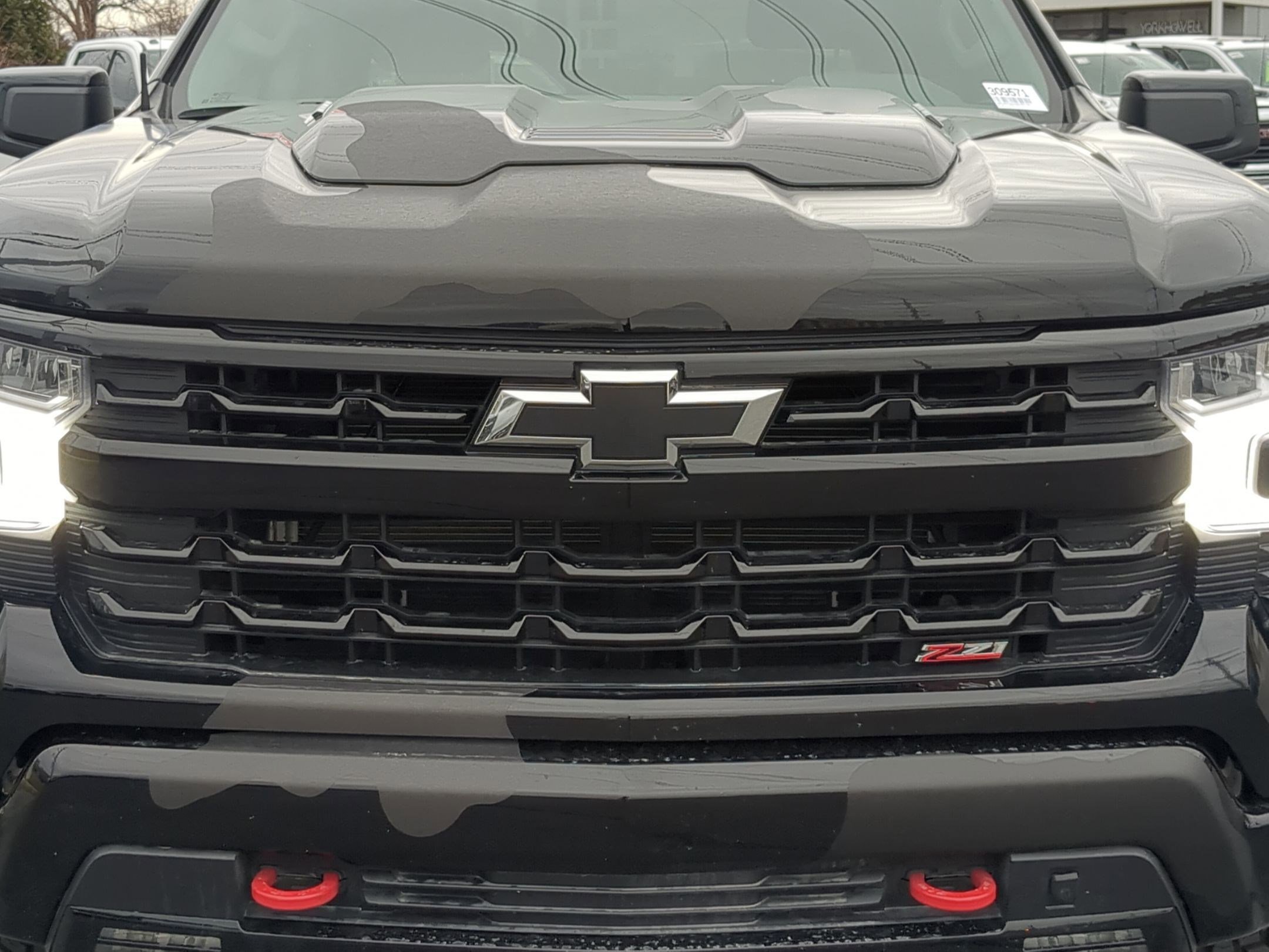 Used 2025 Chevrolet Silverado 1500 LT Trail Boss image 10