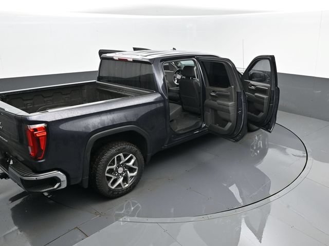 Used 2022 GMC Sierra 1500 SLT AWD/4WD image 27