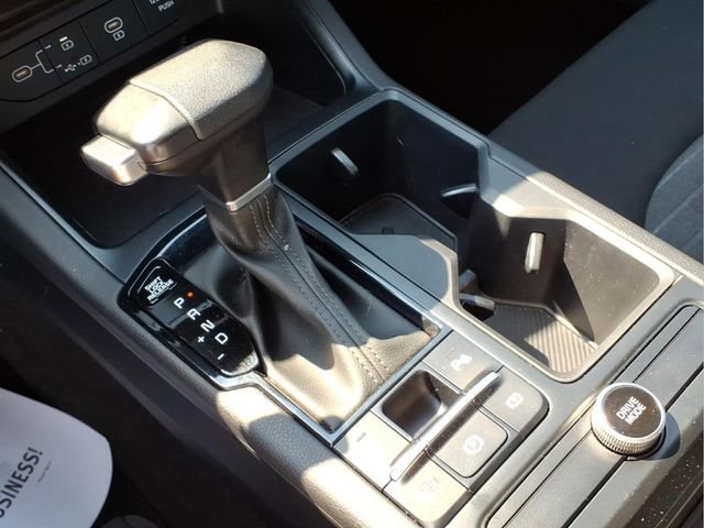 Used 2025 Kia K5 LXS image 11