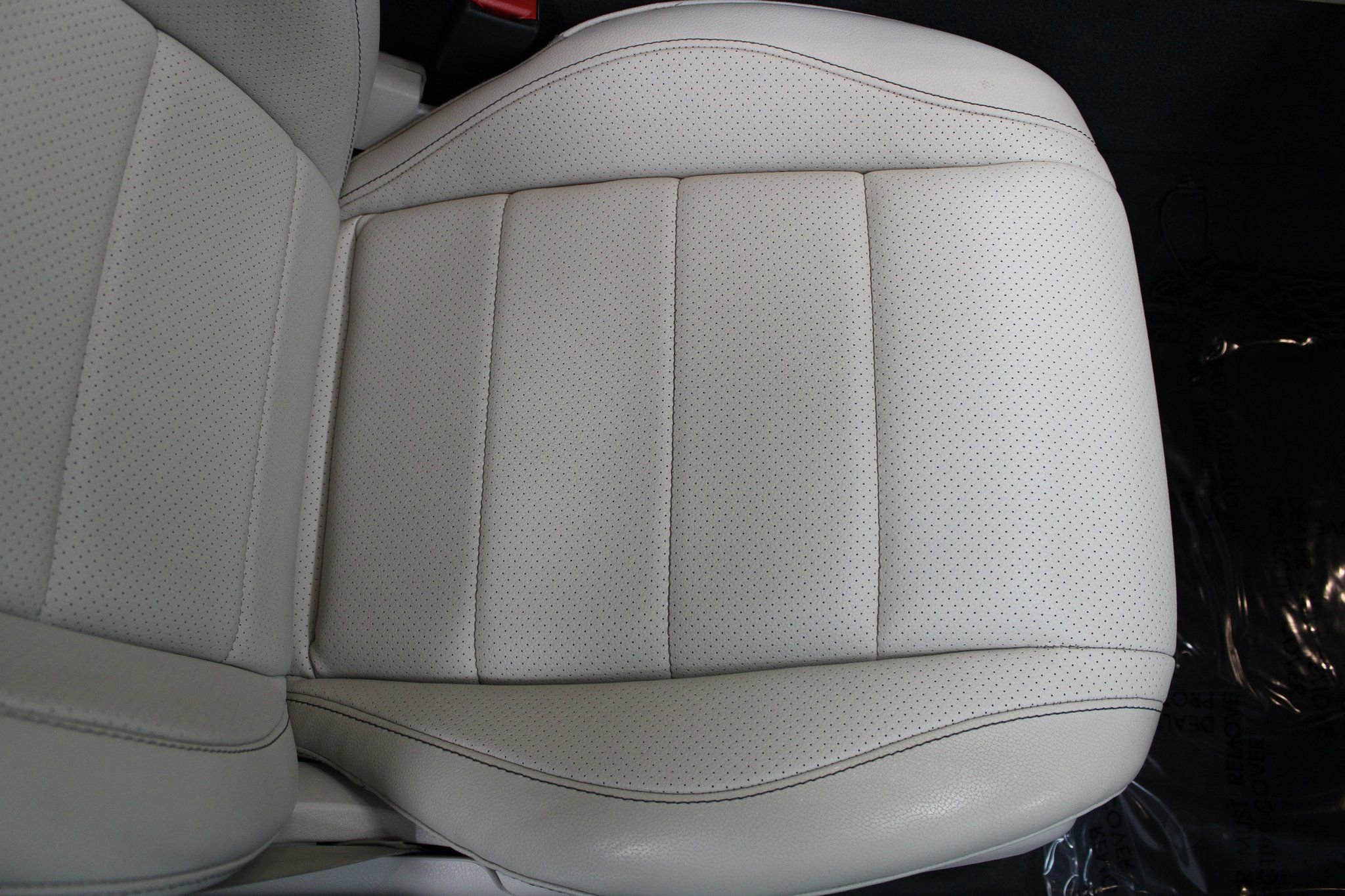 Used 2020 Mercedes-Benz GLE 350 4MATIC w/ Premium Package image 31