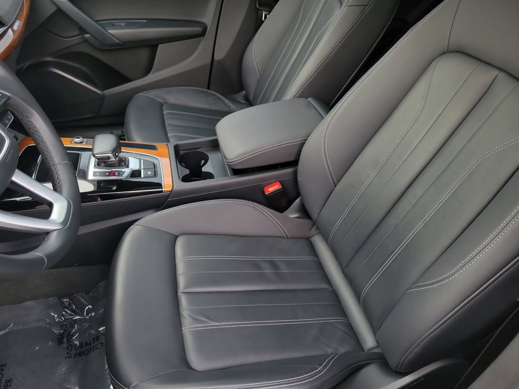 Certified 2023 Audi Q5 Premium w/ Convenience Package AWD/4WD image 17