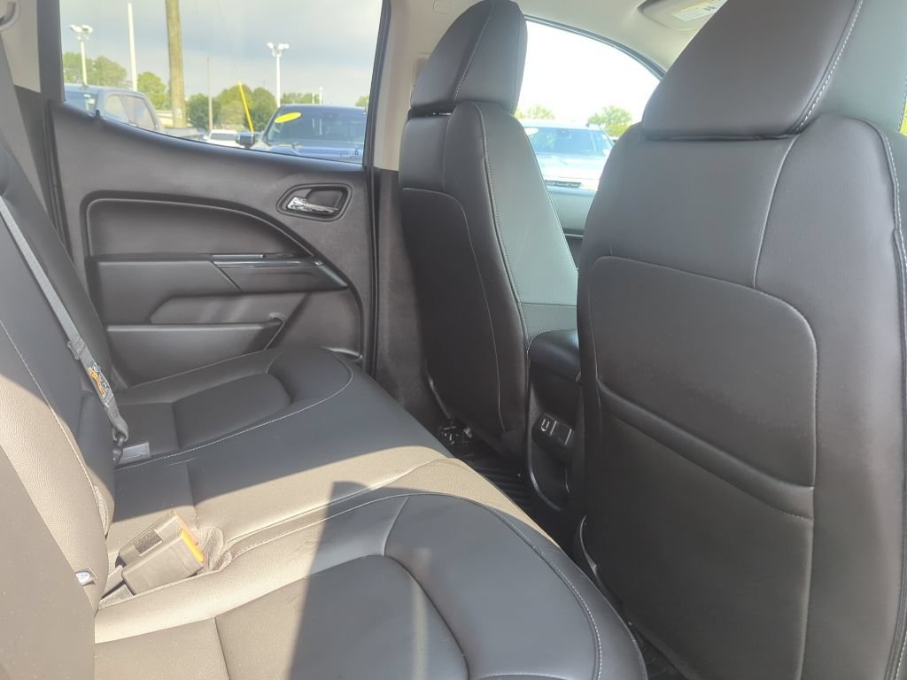 Used 2022 Chevrolet Colorado ZR2 AWD/4WD image 17
