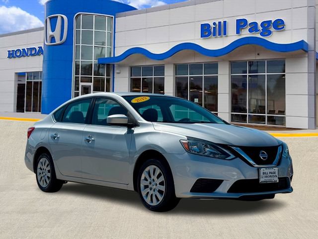 Used 2019 Nissan Sentra S FWD image 1