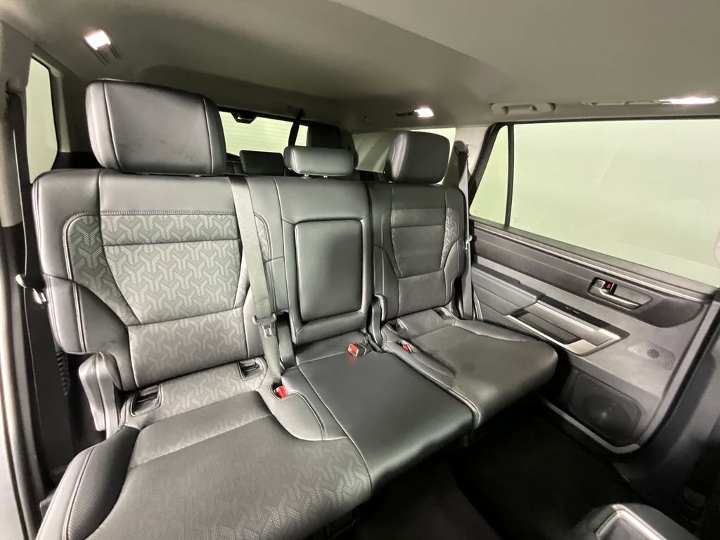 Used 2023 Toyota Sequoia SR5 w/ SR5 Premium Package AWD/4WD image 22