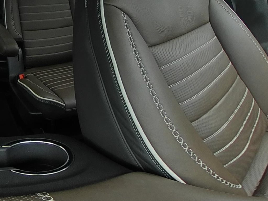 Certified 2026 GMC Yukon Denali Ultimate w/ LPO, Floor Liner Package AWD/4WD image 14