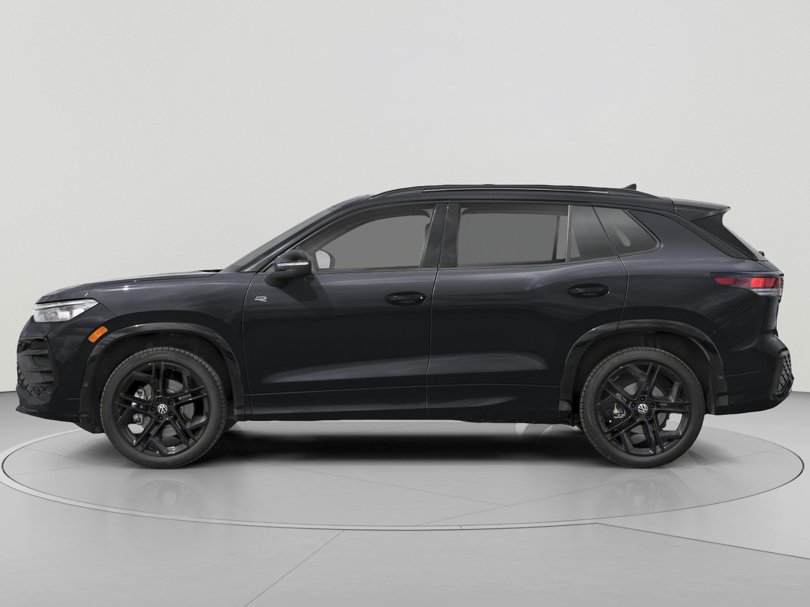 New 2026 Volkswagen Tiguan SE R-Line AWD/4WD image 3