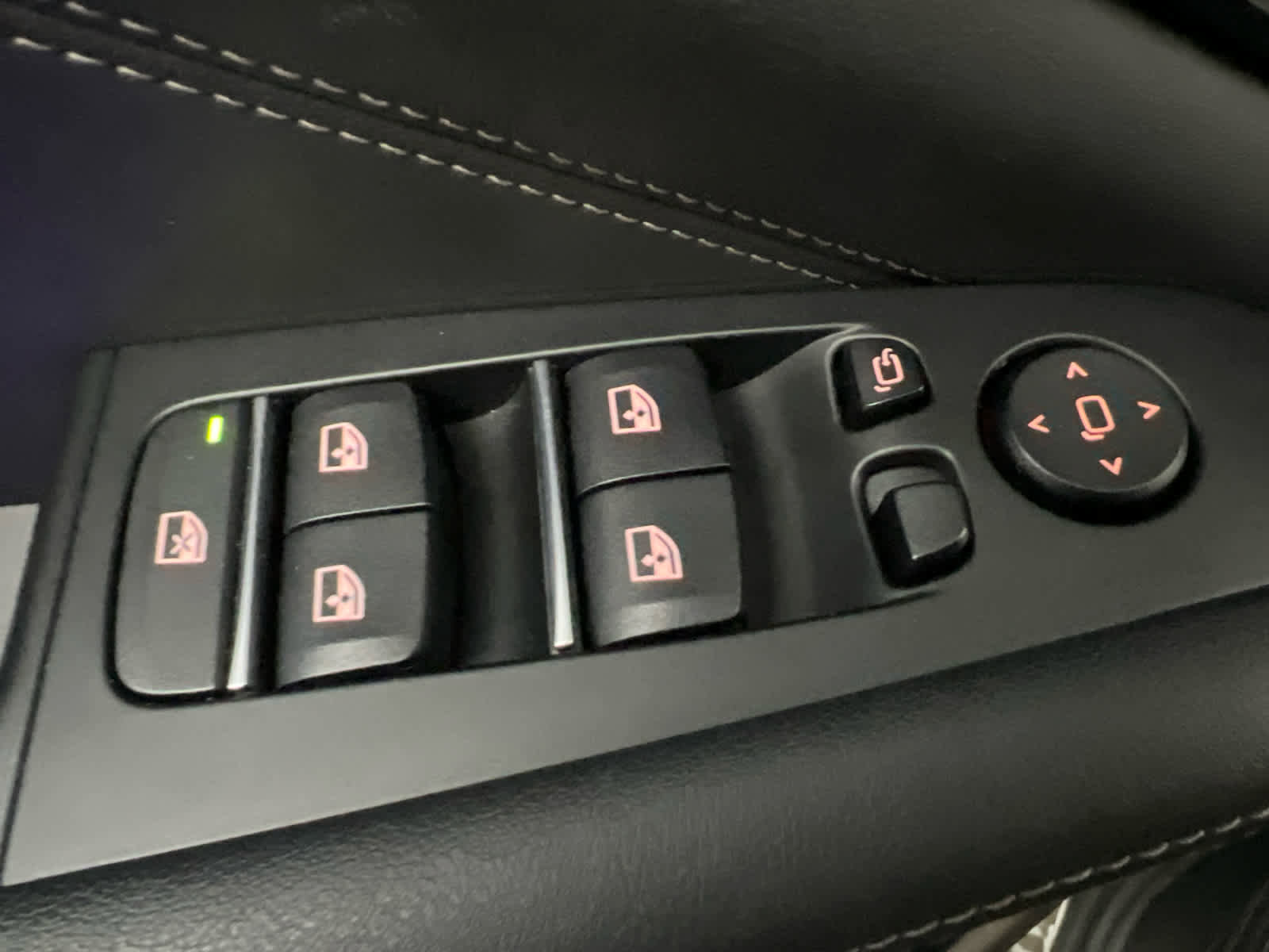 Used 2023 BMW X5 xDrive40i image 18