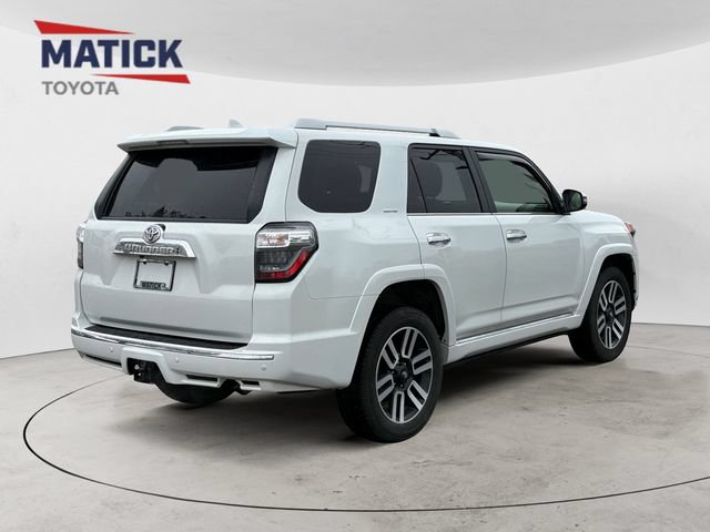 Used 2024 Toyota 4Runner Limited AWD/4WD image 7