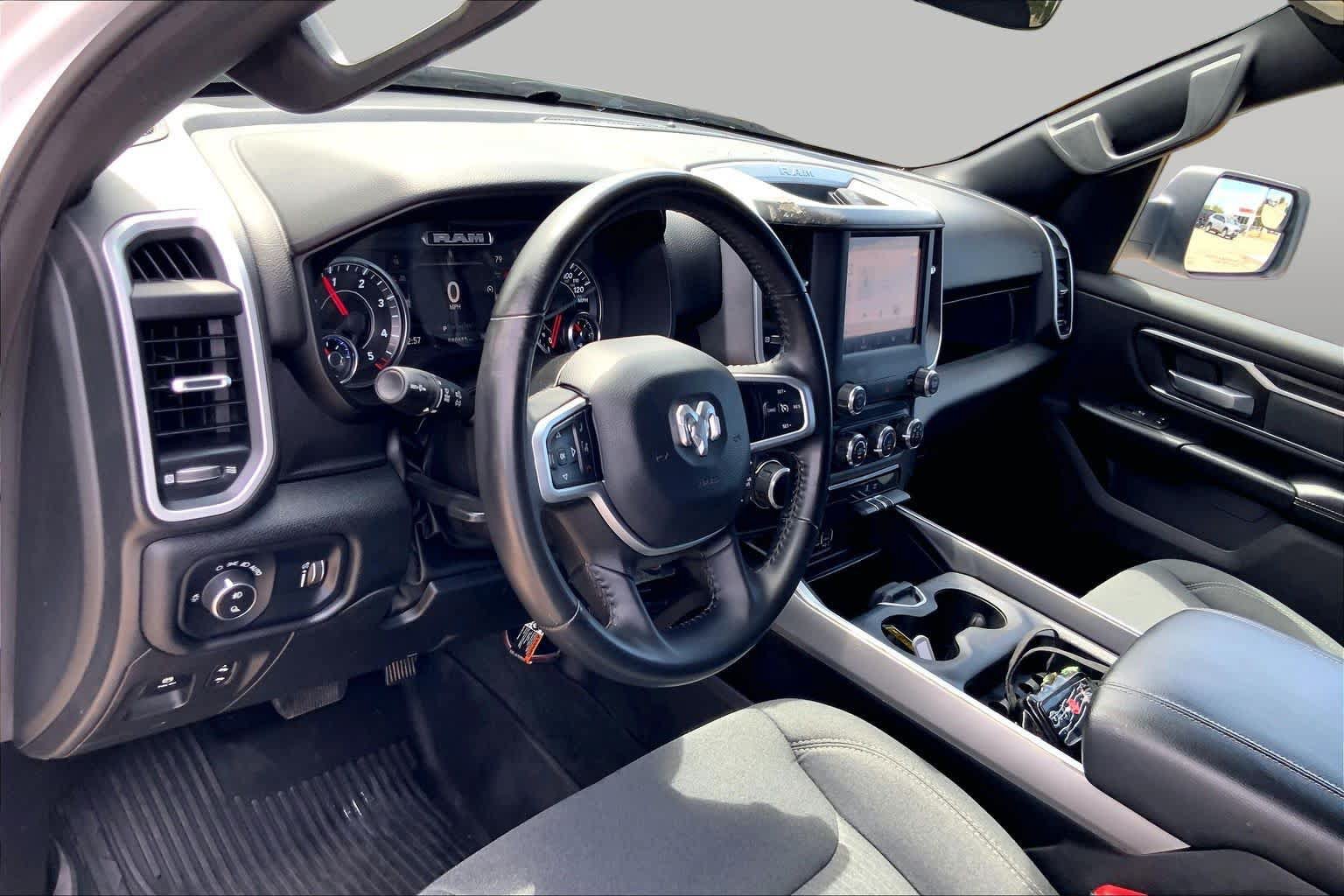 Used 2022 RAM 1500 Lone Star AWD/4WD image 18